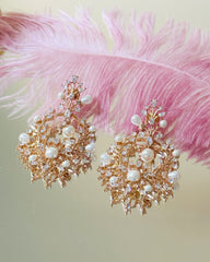 Georgia Pearl Studded Wreath Earrings - The Pashm