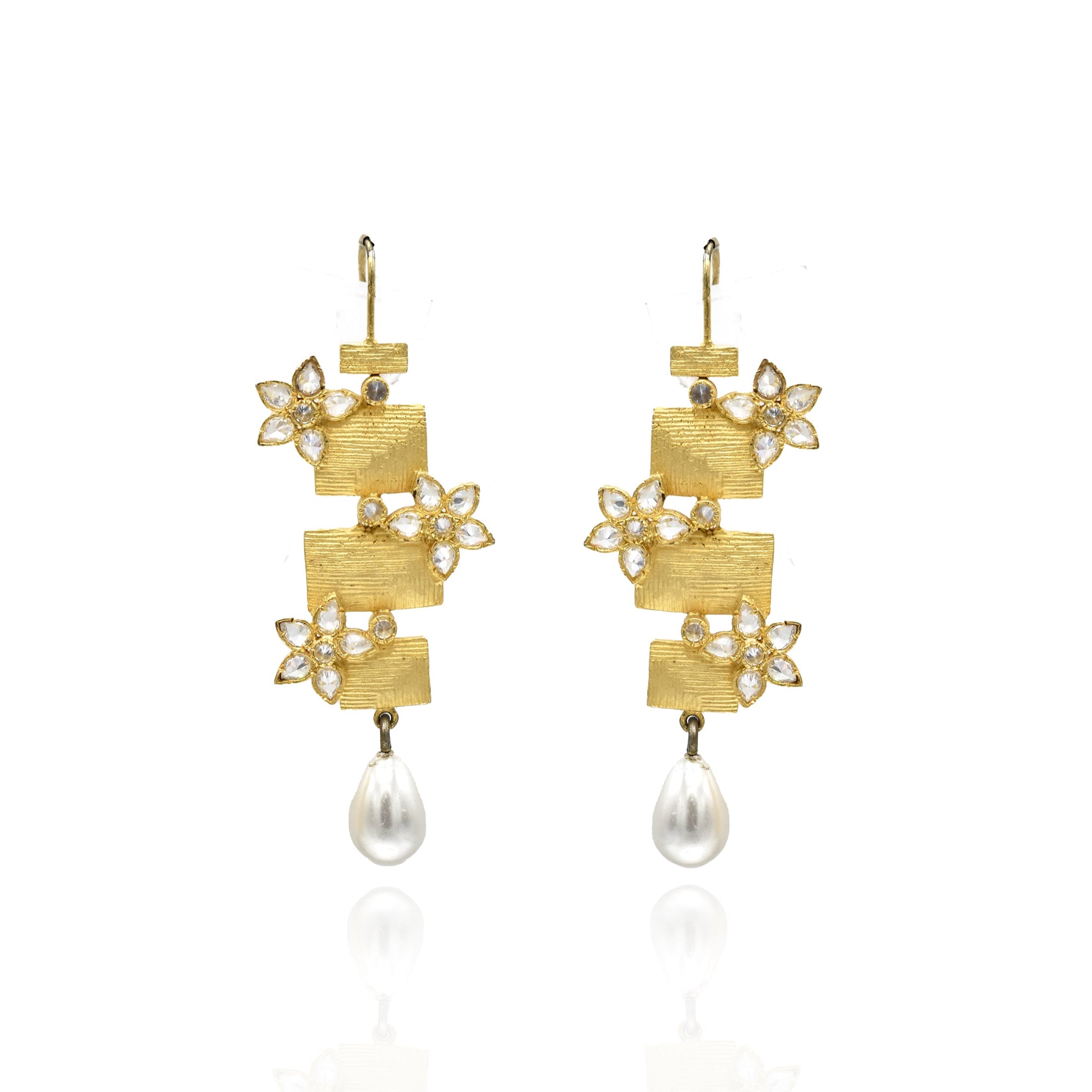 Laiba Crystal Flower Earrings - The Pashm