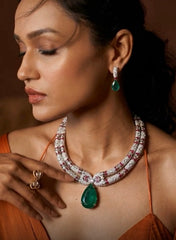 Zuena Emerald Drop Hasli Necklace Set