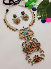 Kaiza Fusion Studded Hasli Pendant Set - The Pashm