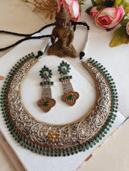Gaurika Silver Hasli Set - The Pashm