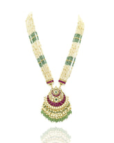 Maham Pachi Kundan Pendant Set - The Pashm
