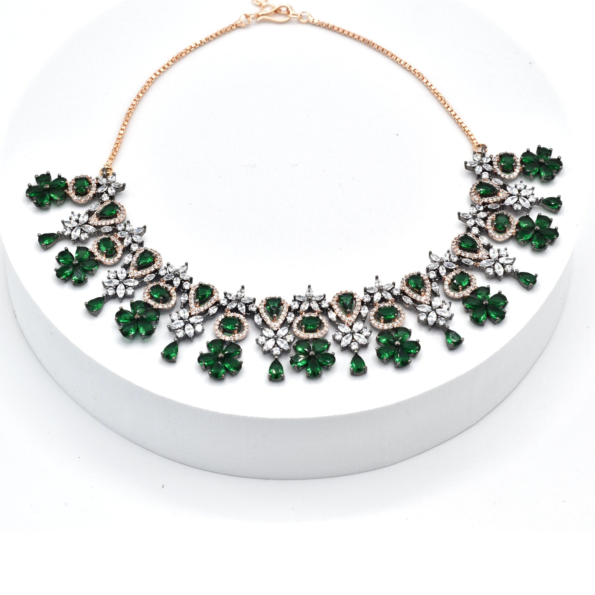 Zarina American Diamond Victorian Two Tone Set - Green - The Pashm
