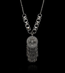 Lola Boho Hook Necklace