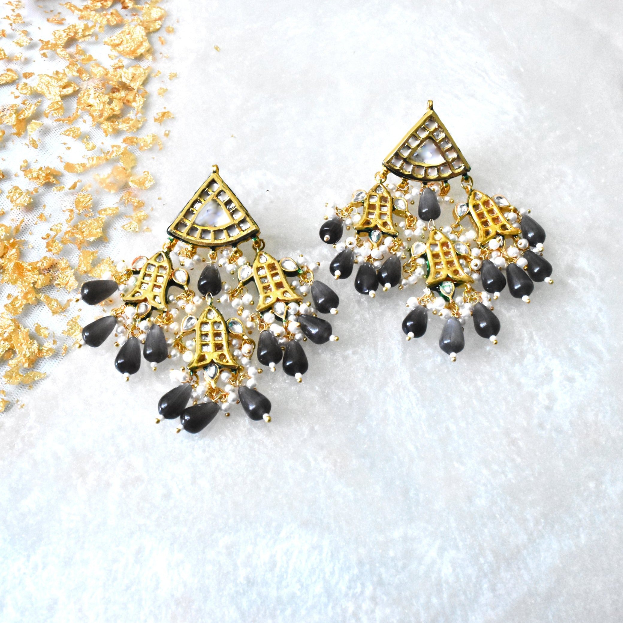 Kaaviya Kundan Black Earrings - The Pashm