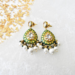 Vidhi Lac Earrings Green - The pashm