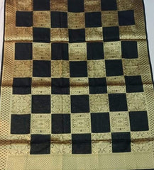 Check Pattern Banarasi Dupatta - The Pashm