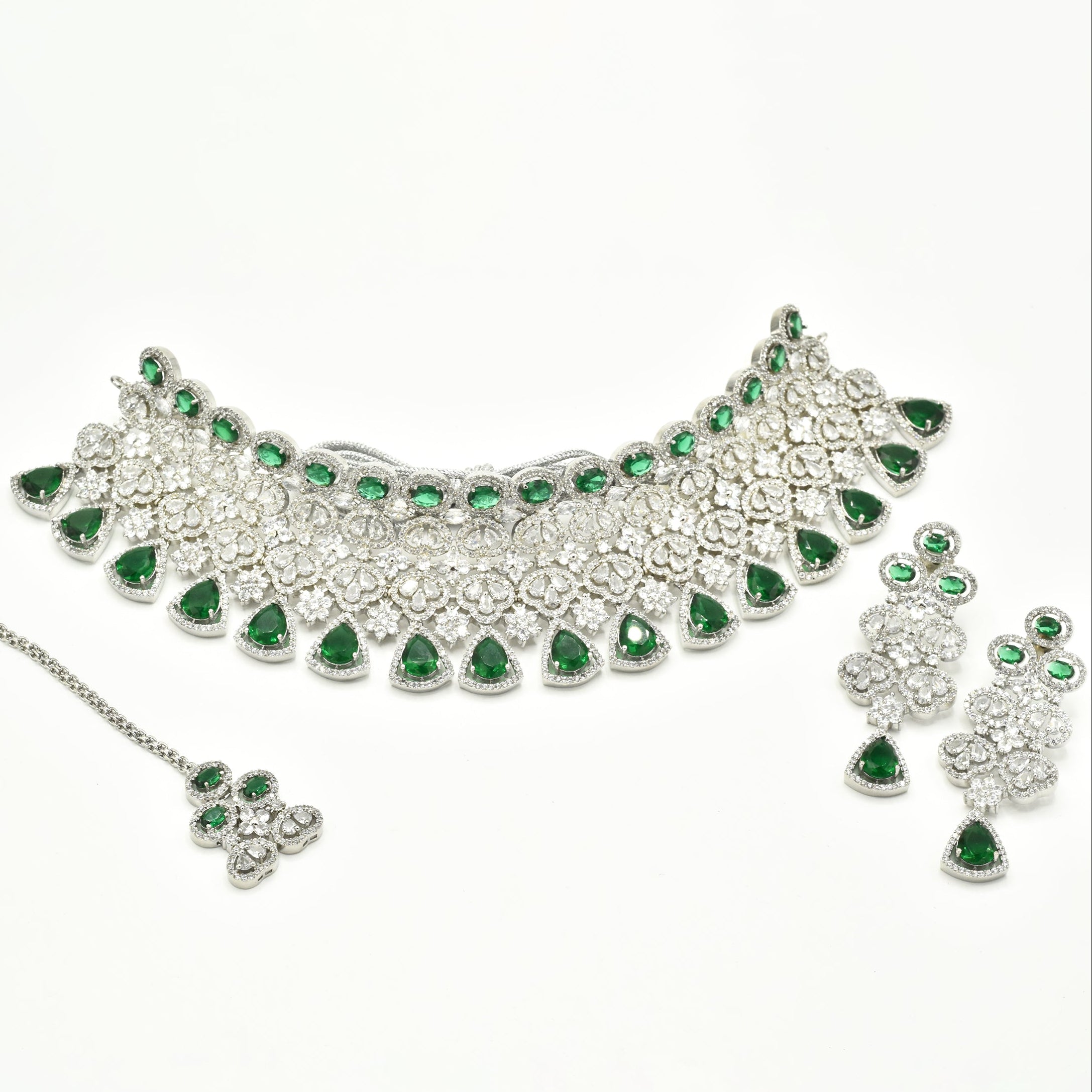 Yuti Emerald Green American Diamond Choker- The pashm
