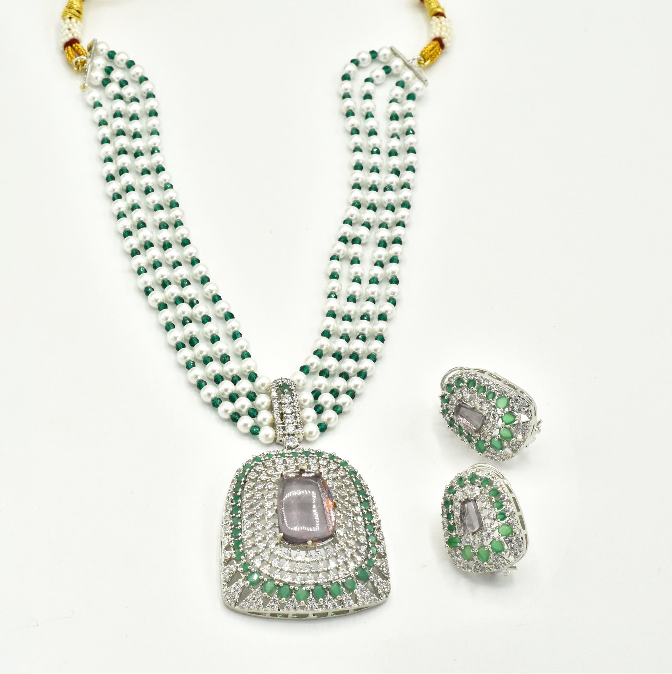 Ruhani Emerald Pearl Choker Necklace - The Pashm
