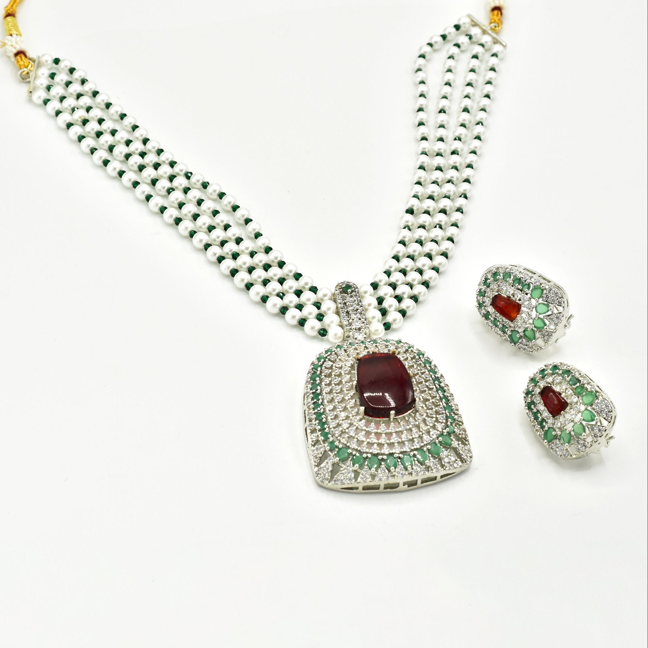 Ruhani Emerald Pearl Choker Necklace red - The Pashm