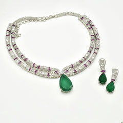 Zuena Emerald Drop Hasli Necklace Set - The Pashm