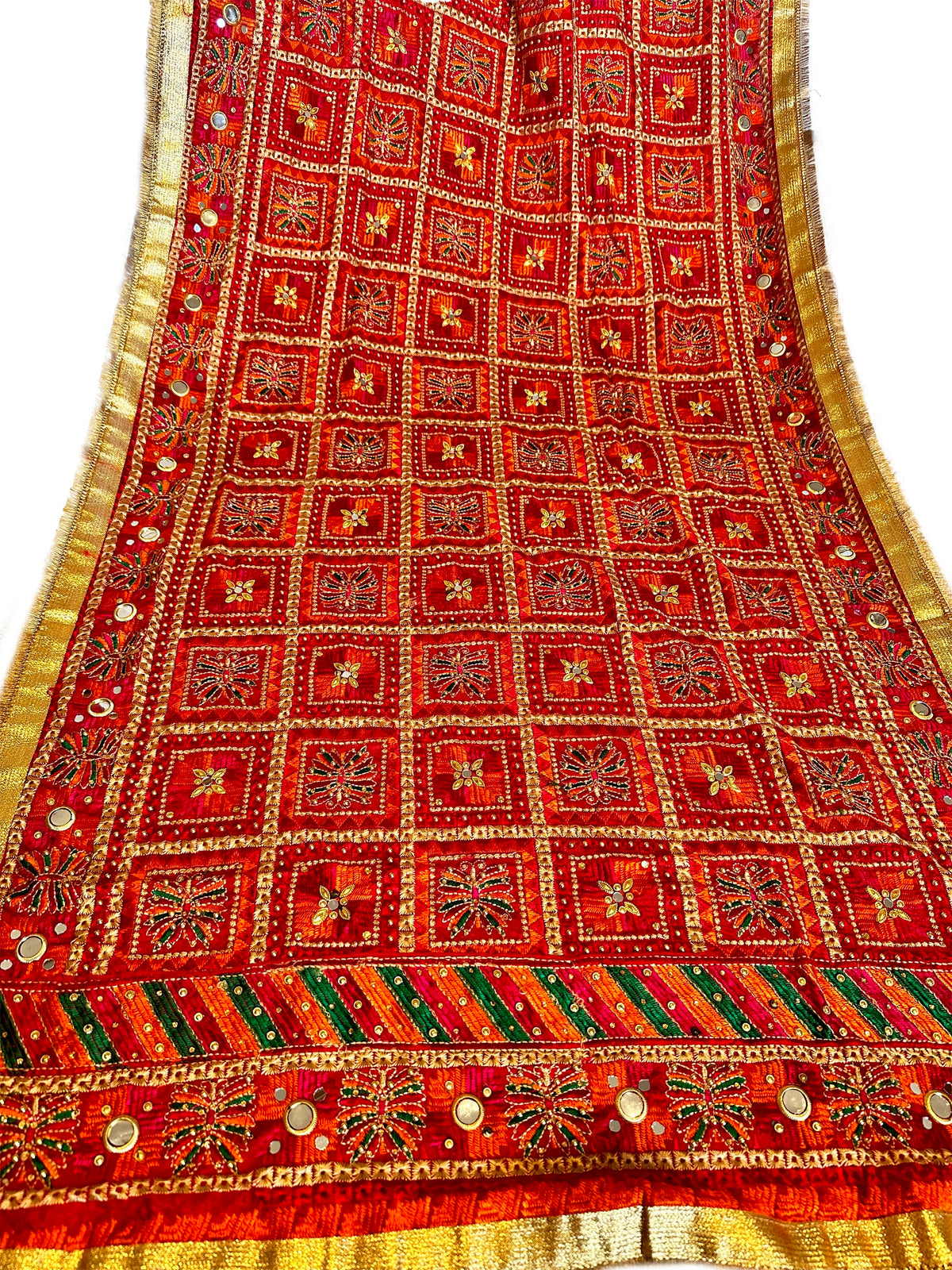 Embroidered Traditional Fulkari - The Pashm