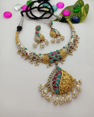 Ritvi Studded Hasli Pendant Set - The Pashm