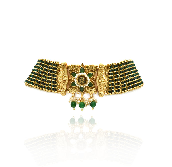 Udvika Flower Antique Gold Choker Set Green. - The Pashm