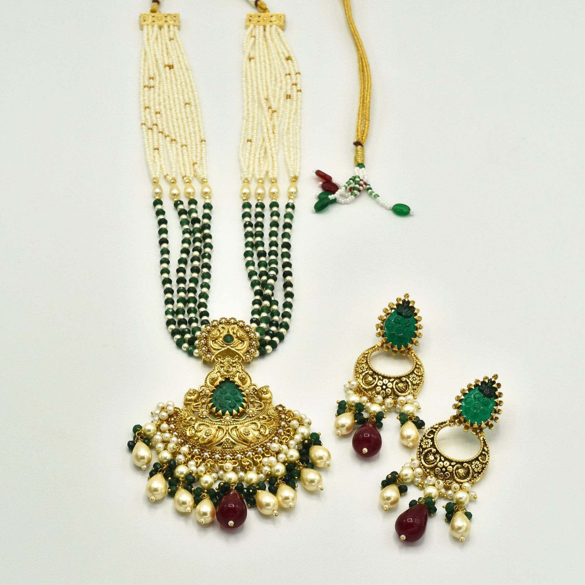 Aasha Antique Gold Pendant Set - The Pashm