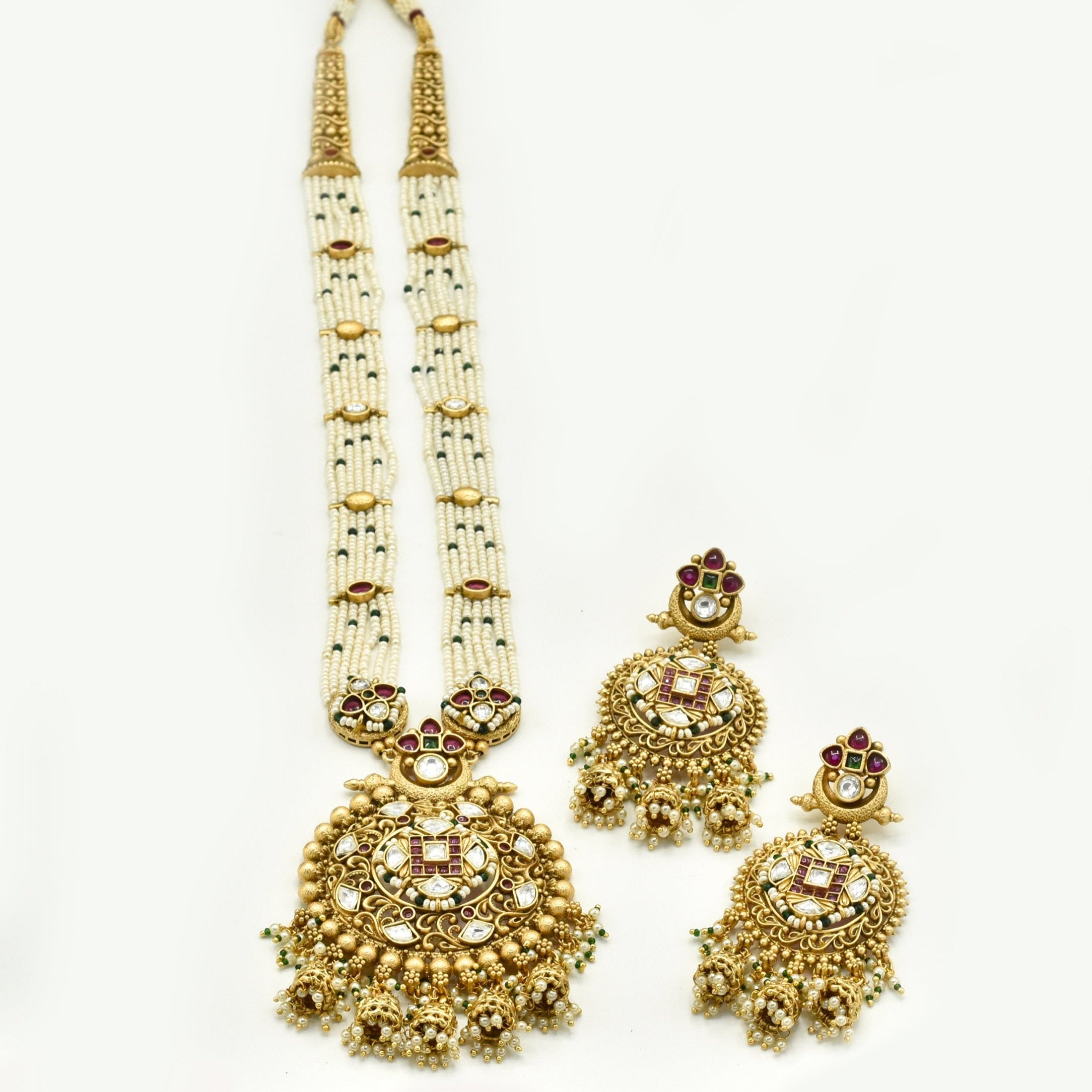 Rimjhim Kundan Round Pendant Set - The pashm