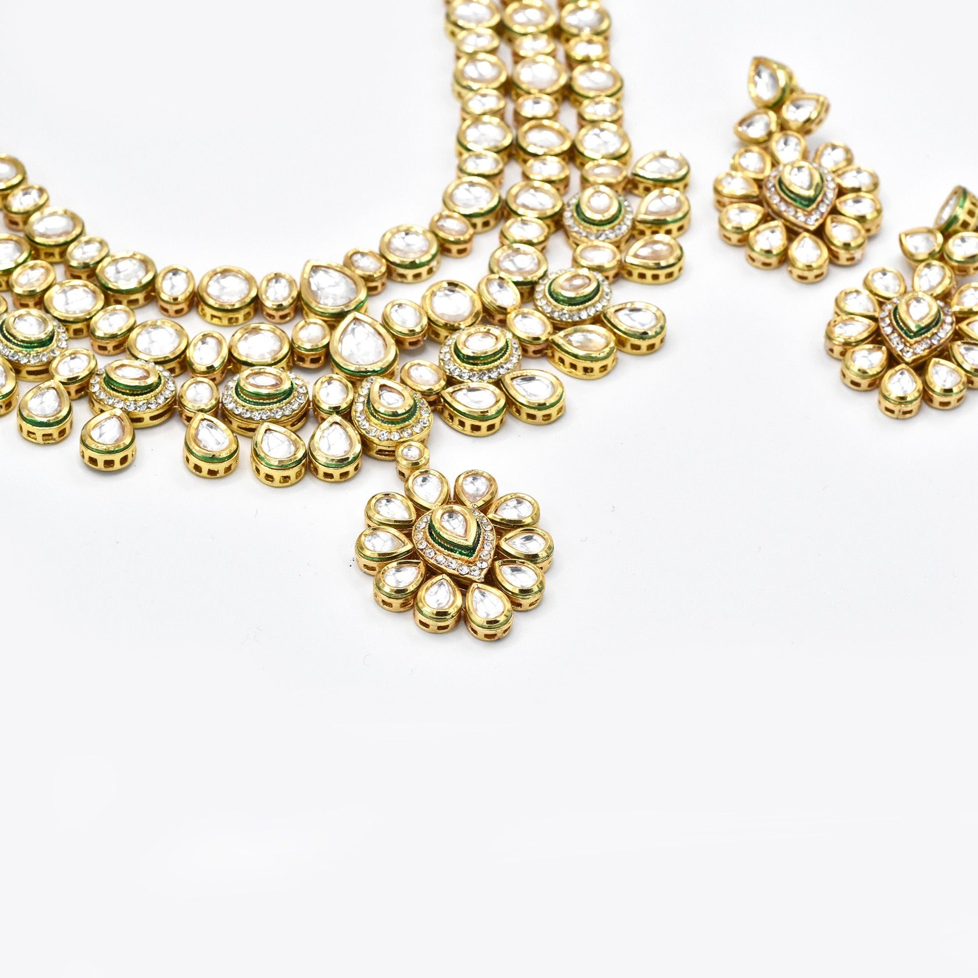 Maneet Kundan Necklace Set - The Pashm