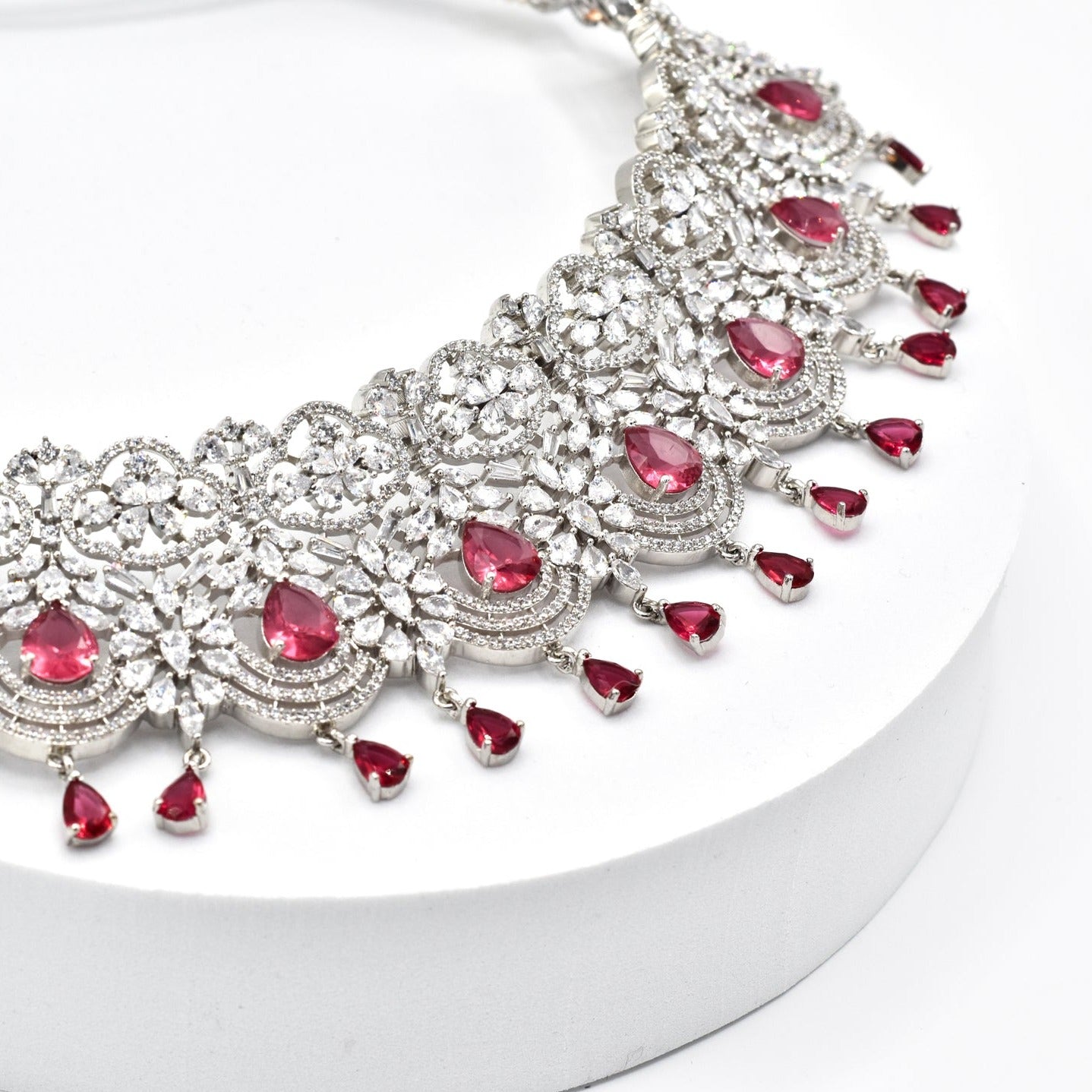 Vianna Red Stone AD Choker - The Pashm