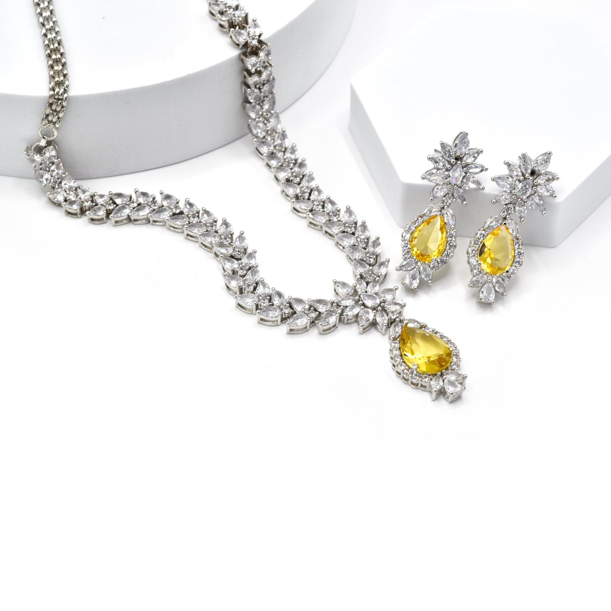 Samantha Yellow Pendant Set - The Pashm