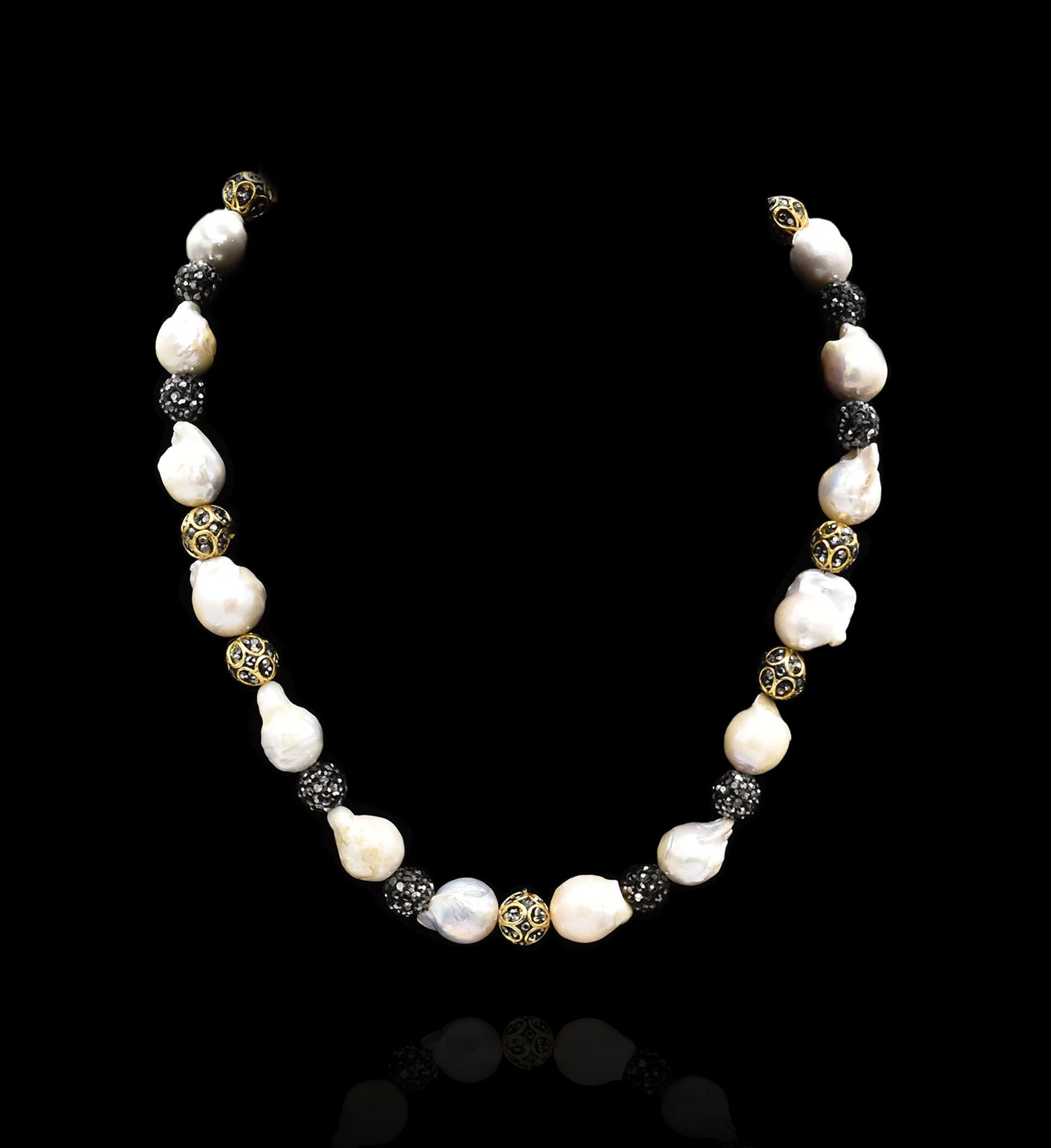 Mireya Baroque Pearl Necklace - The Pashm