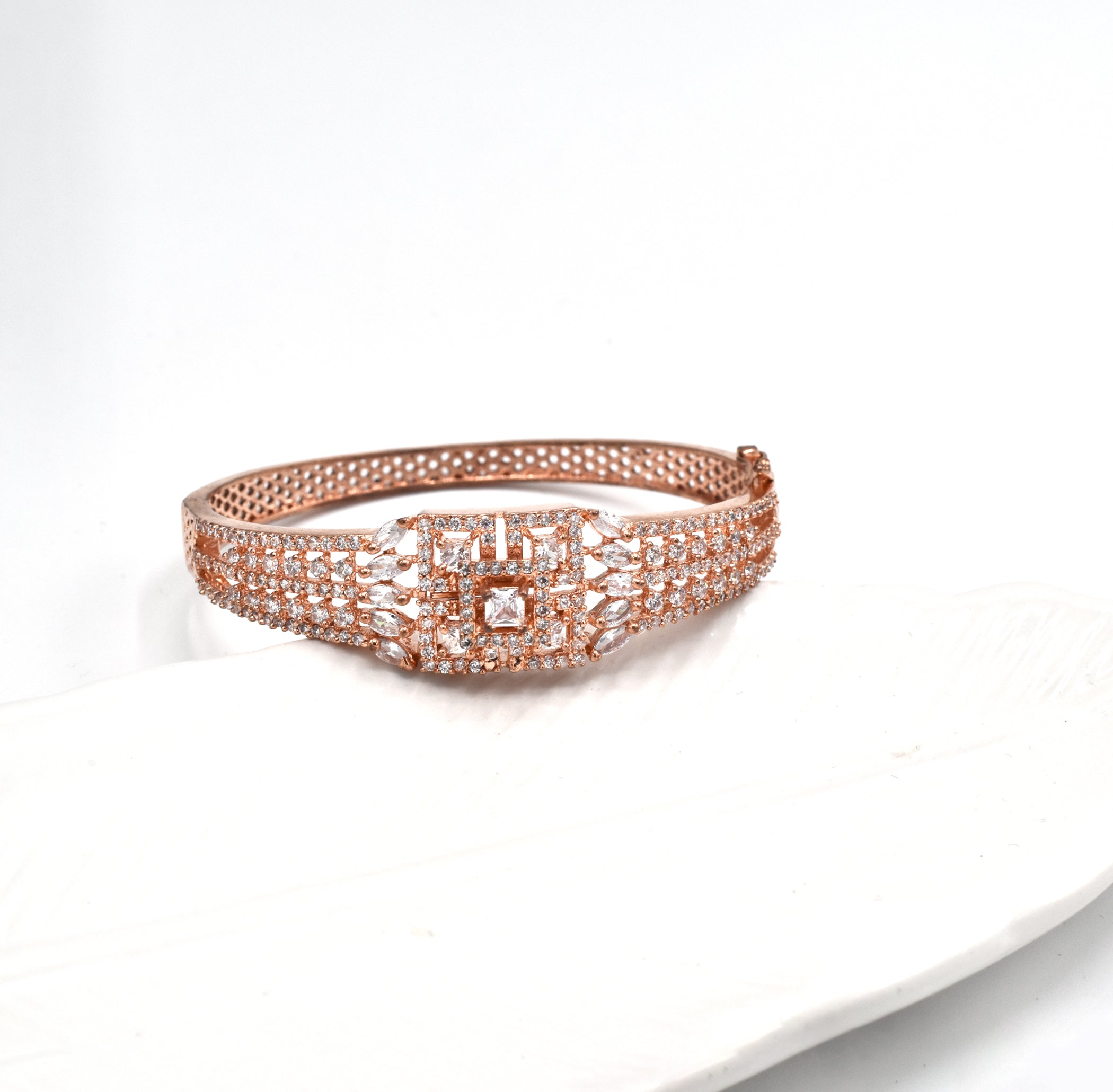 Izna AD Rose Gold Bracelet