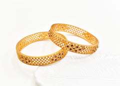 Nalini Antique Bangles - The Pashm