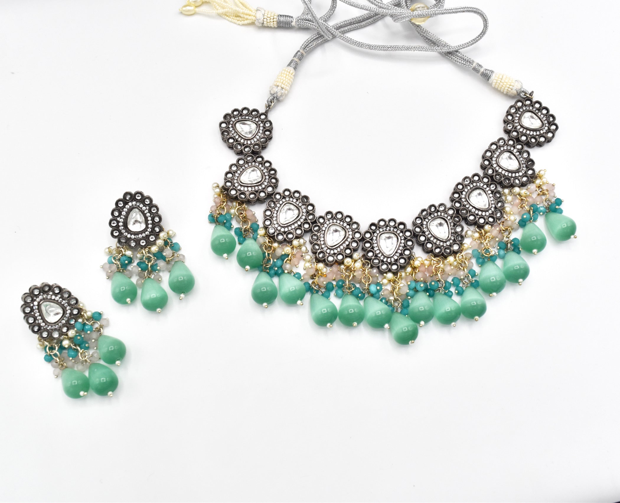 Lydia Kundan Necklace Set - Mint - The Pashm